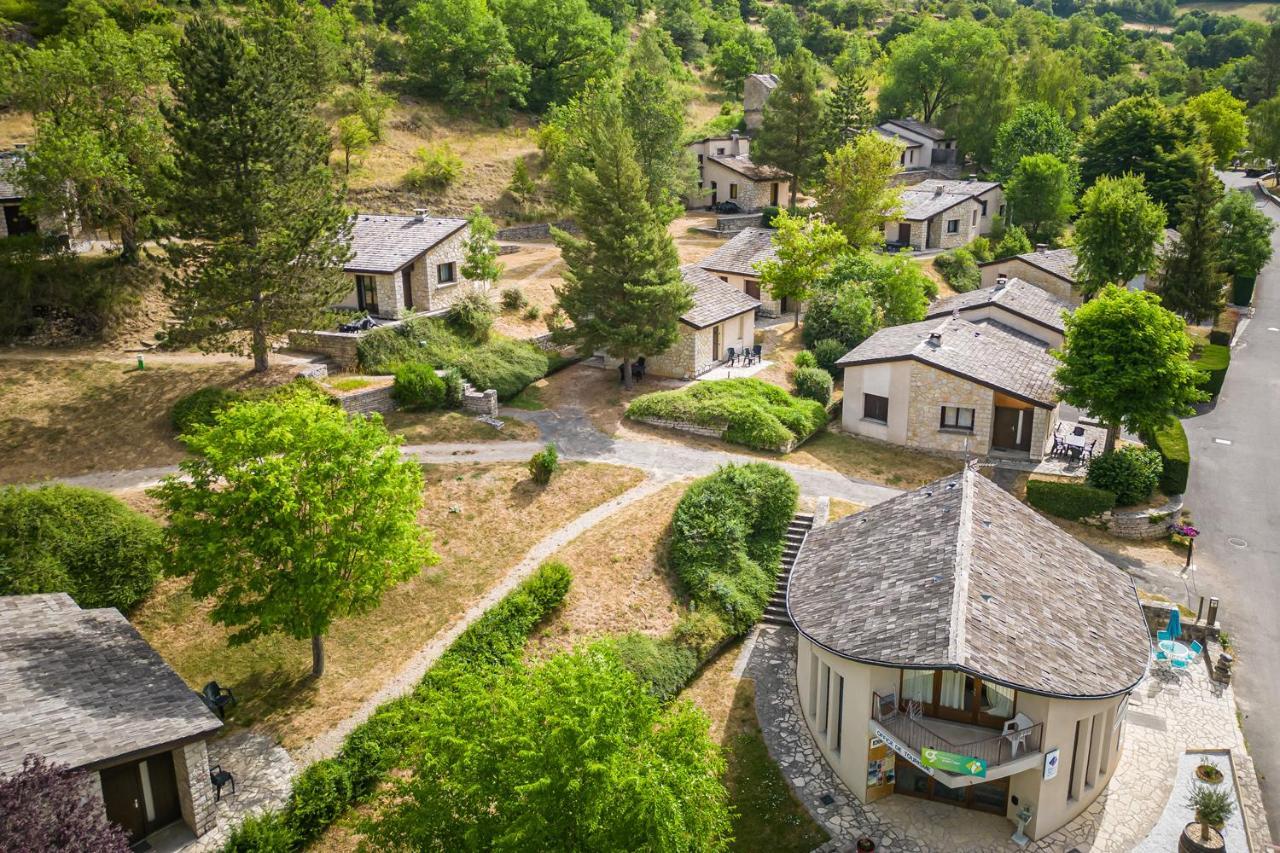 Village De Gites De Chanac Екстериор снимка